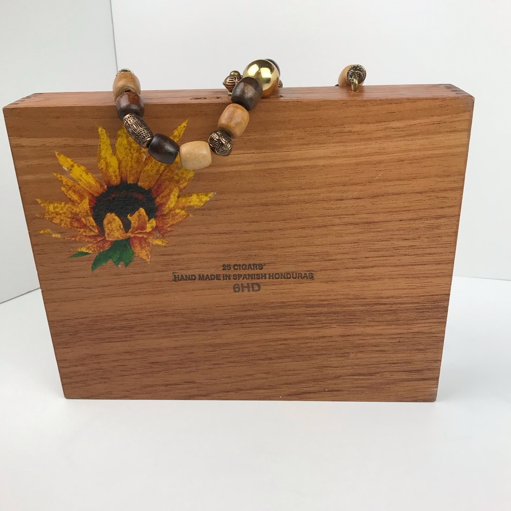 Cigar Box Purse with Sunflower and Beaded Handle - Picture 3 of 7